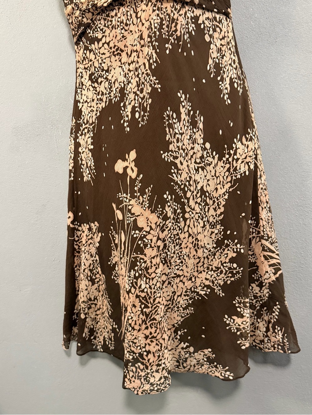 Ann Taylor 100% Silk Floral Chiffon Midi Dress (Size 0) - Picture 7 of 10